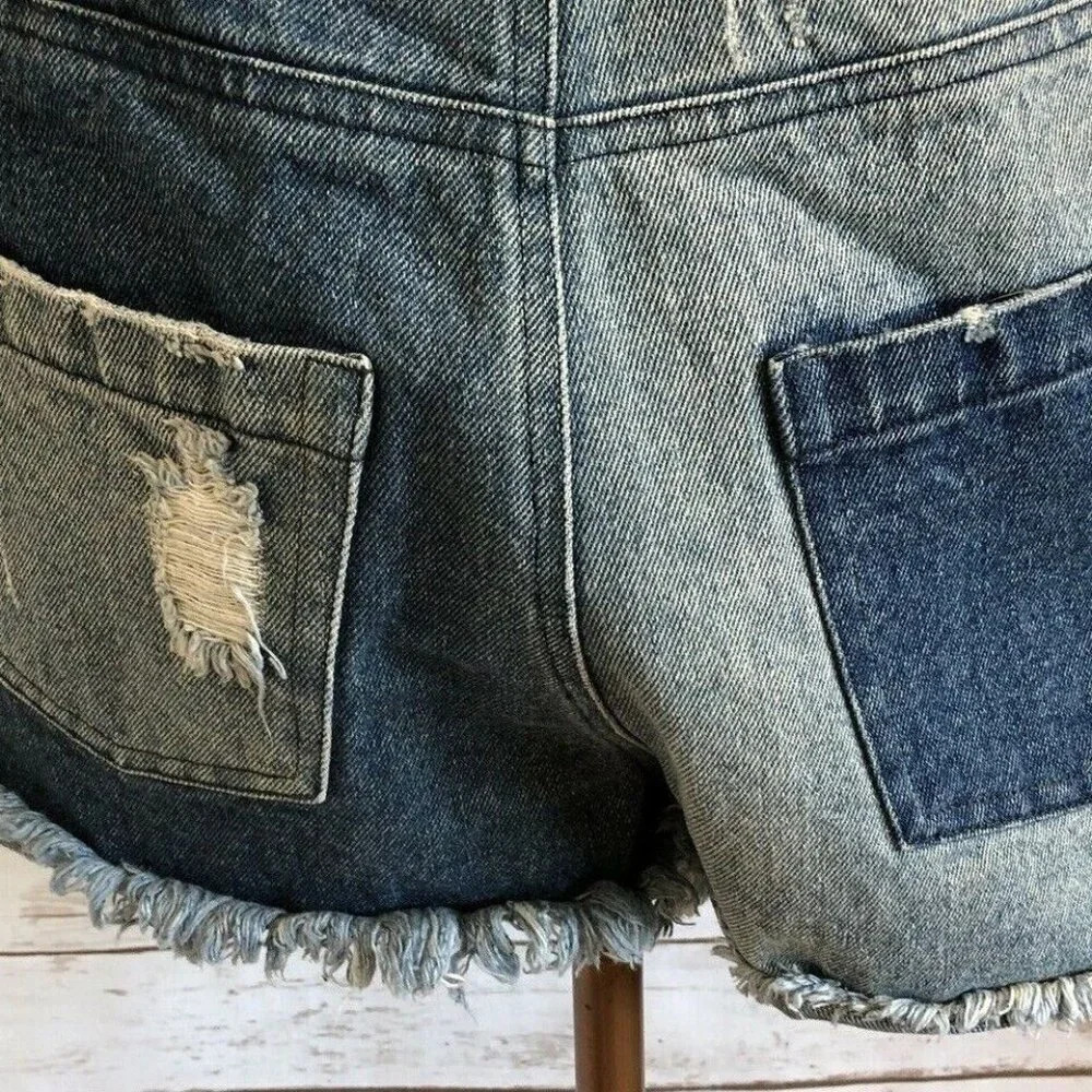 NWT FINDERS KEEPER Women High Waist Distressed Blue Denim Short Shorts Sz Small - Picture 8 of 12